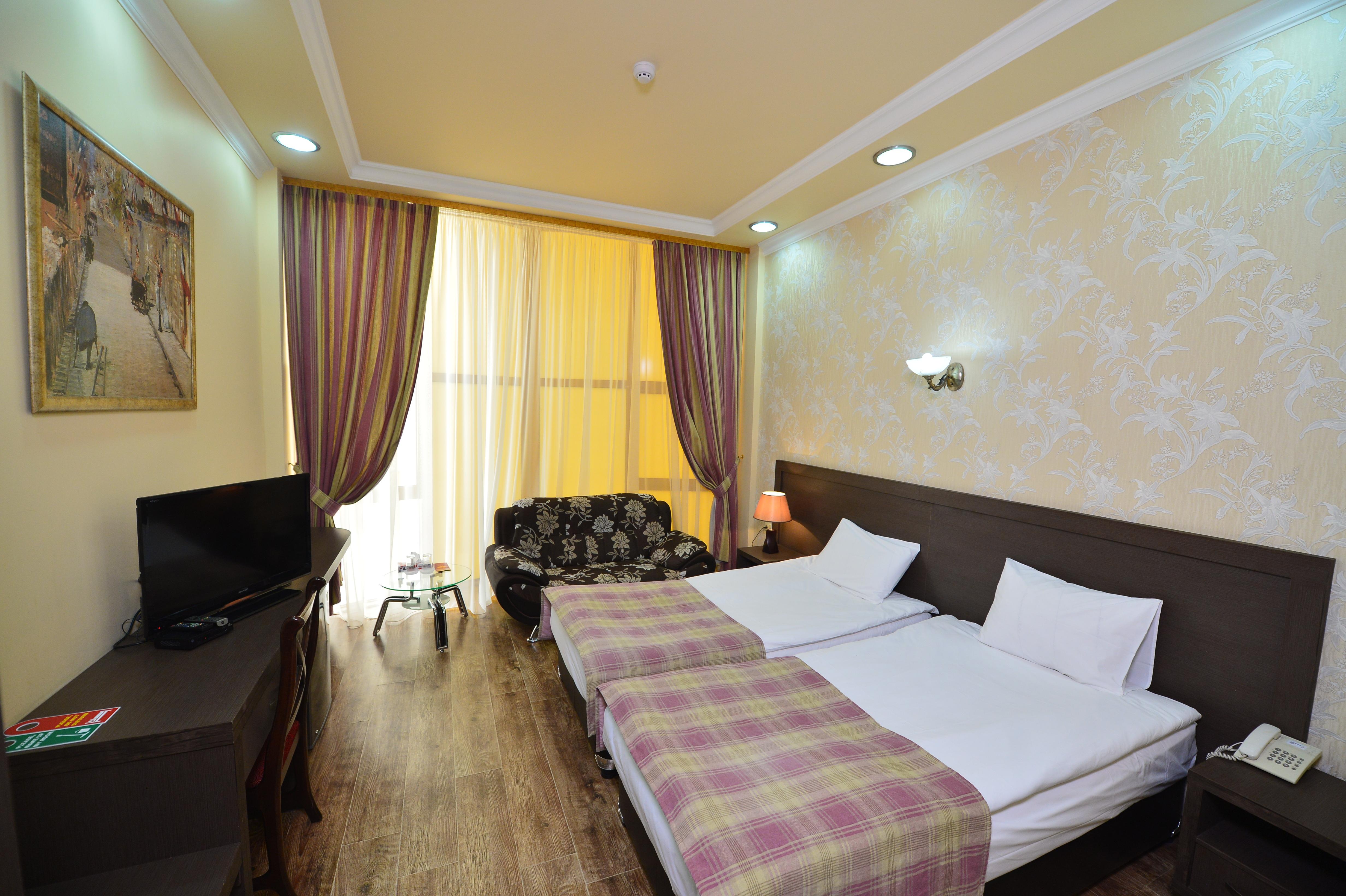 Yerevan Deluxe Hotel Exterior foto