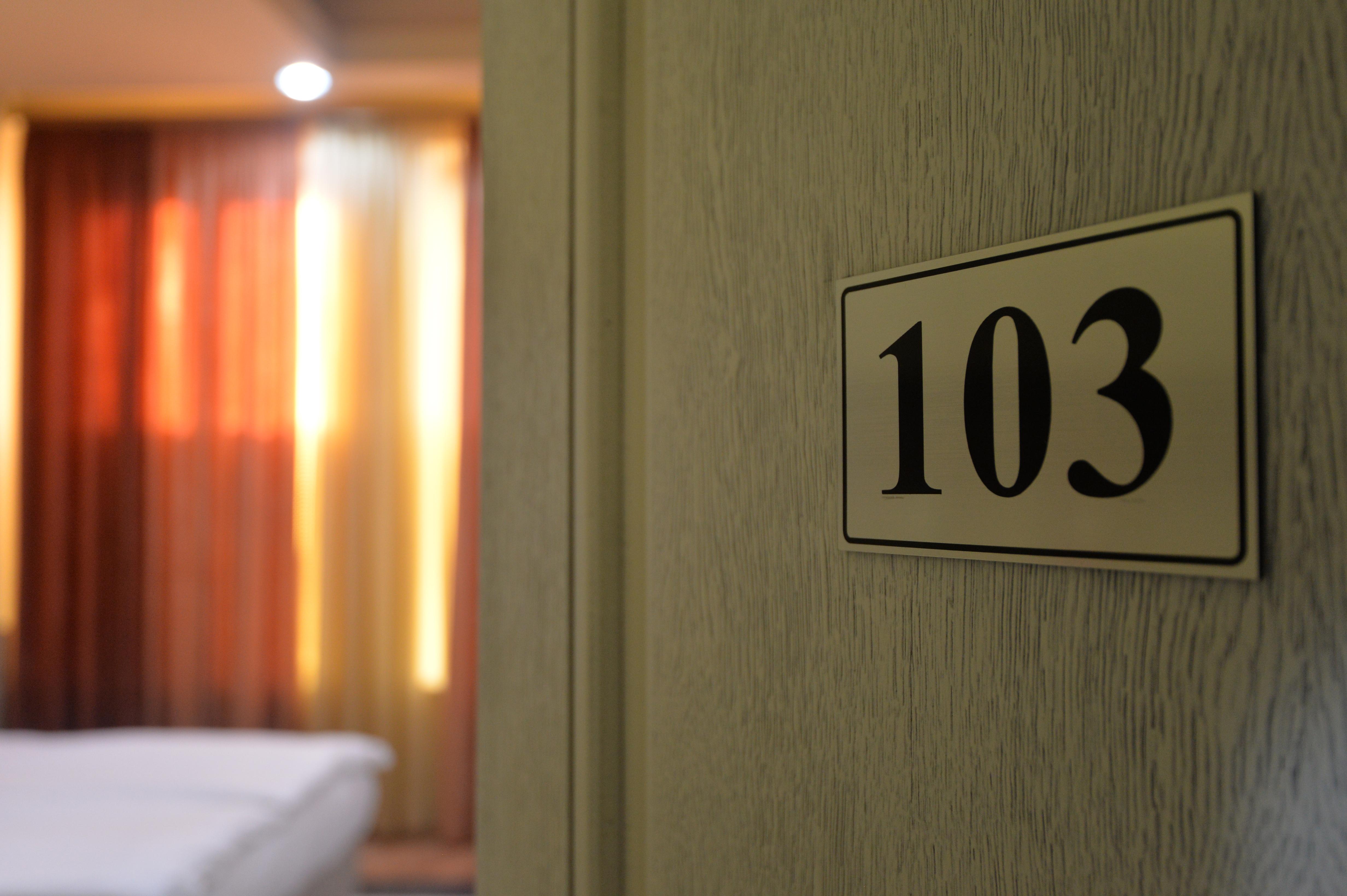 Yerevan Deluxe Hotel Exterior foto