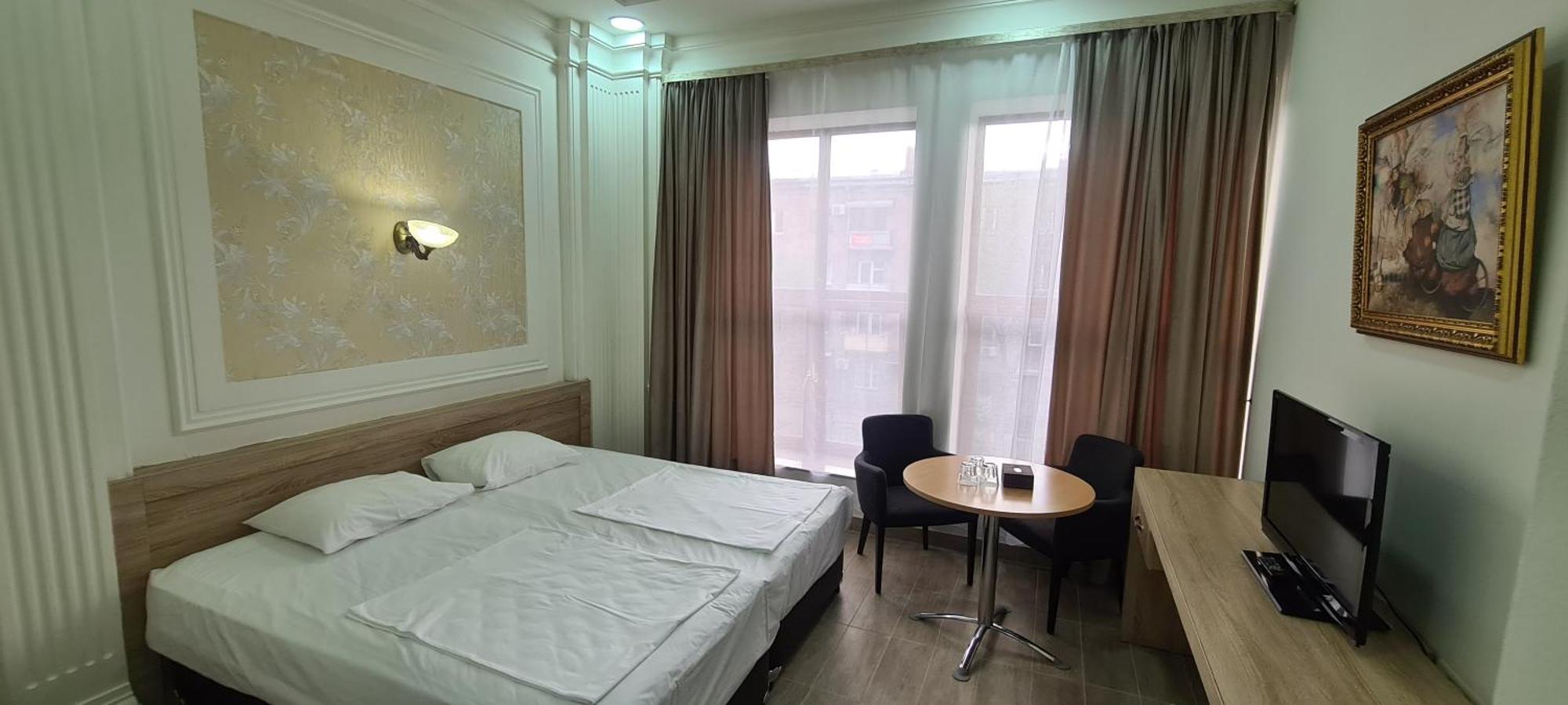 Yerevan Deluxe Hotel Exterior foto