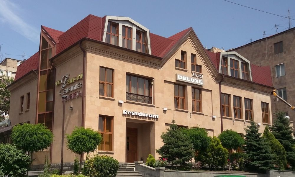 Yerevan Deluxe Hotel Exterior foto