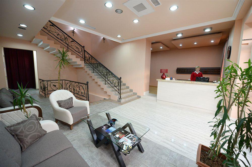 Yerevan Deluxe Hotel Exterior foto